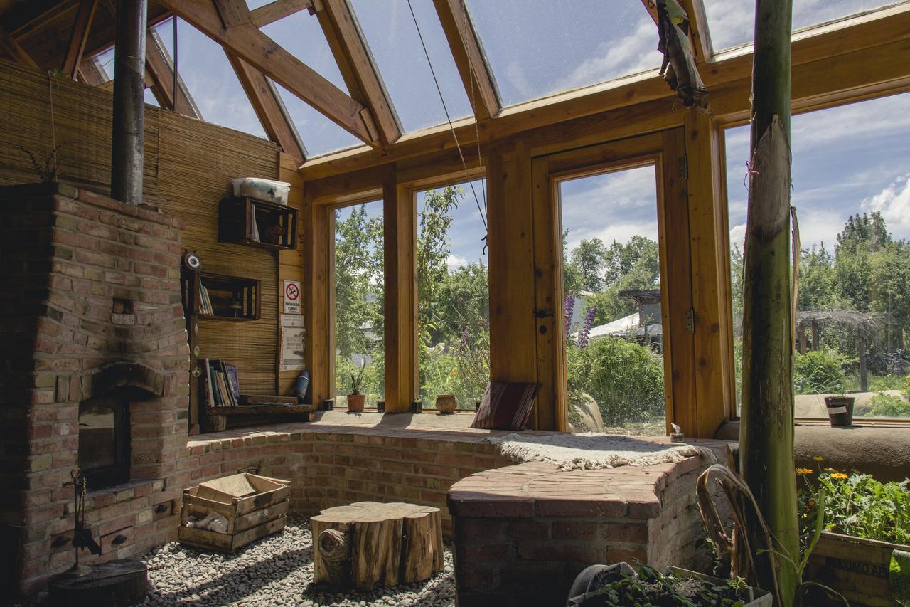 Earthship Patagonia Eco Accommodations El Bolsón Esterno foto