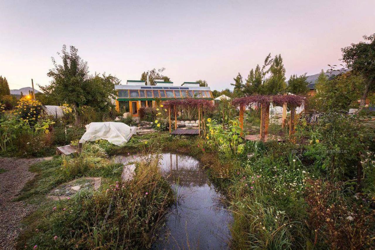 Earthship Patagonia Eco Accommodations El Bolsón Esterno foto